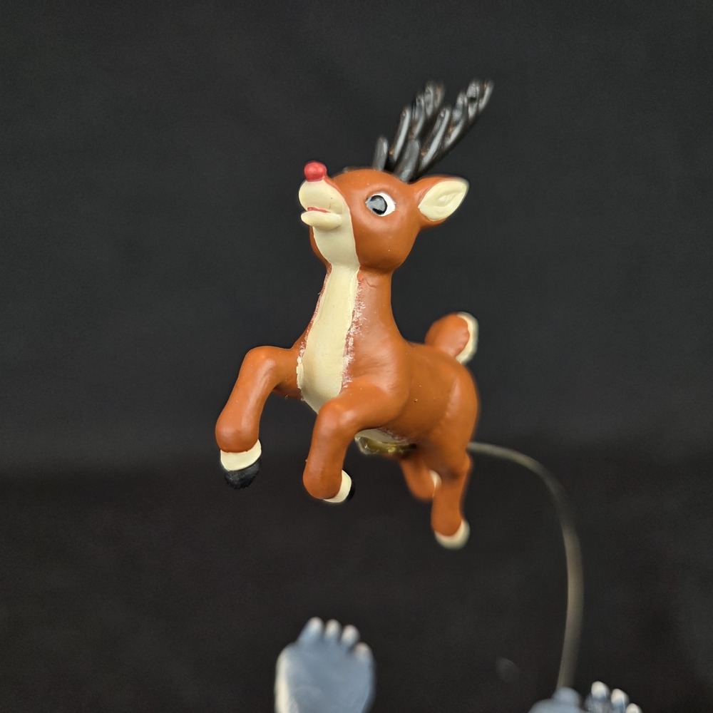 The Misfits Rudolph 56860 North Pole Village Department Dept 56 Christmas - Picture 12 of 16